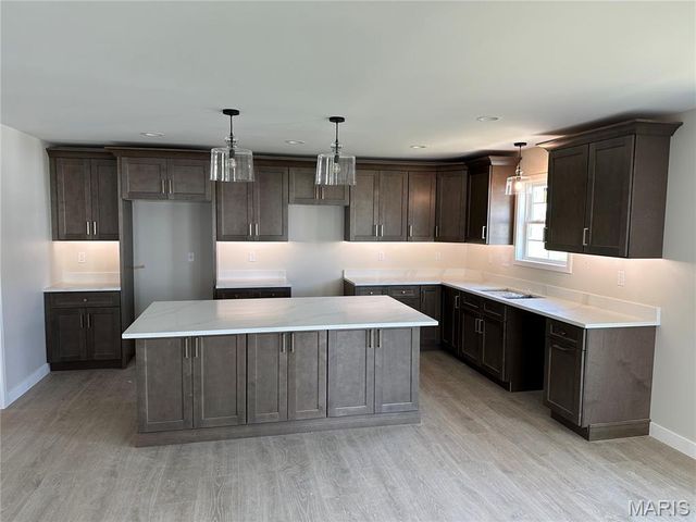 624 Middletown Court, O'fallon, IL 62269