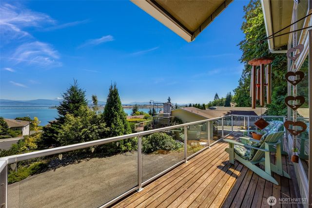 4210 Brant Circle, Anacortes, WA 98221