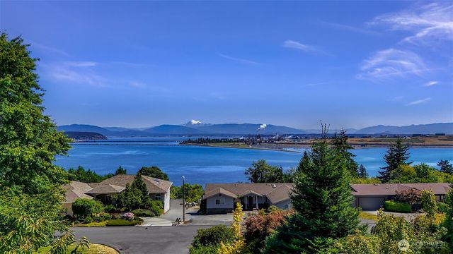 4210 Brant Circle, Anacortes, WA 98221