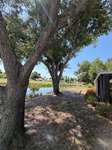 339 PEMBROKE LANE S 228, Venice, FL 34293