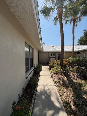 339 PEMBROKE LANE S 228, Venice, FL 34293