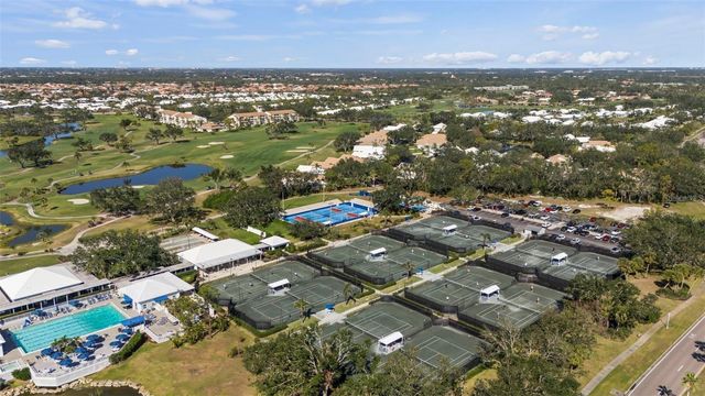 339 PEMBROKE LANE S 228, Venice, FL 34293