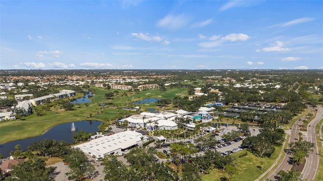 339 PEMBROKE LANE S 228, Venice, FL 34293