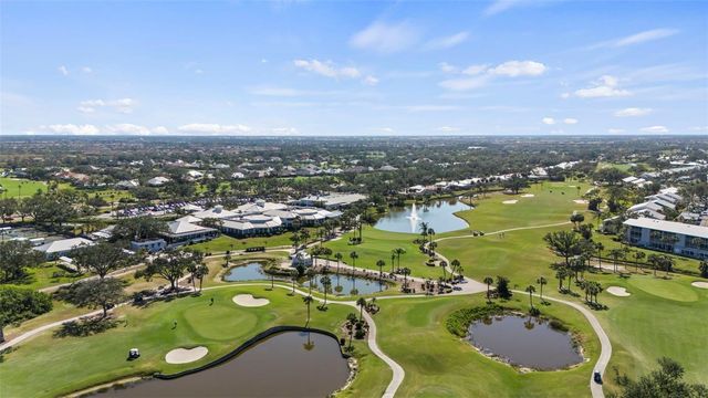 339 PEMBROKE LANE S 228, Venice, FL 34293