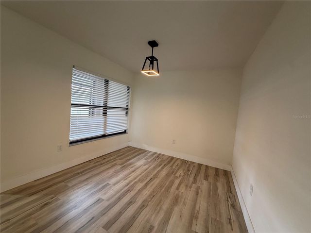 339 PEMBROKE LANE S 228, Venice, FL 34293