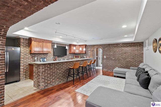 105 Flagstone Court, Elizabethtown, KY 42701