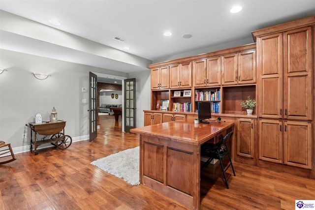 105 Flagstone Court, Elizabethtown, KY 42701