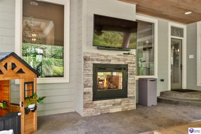 105 Flagstone Court, Elizabethtown, KY 42701