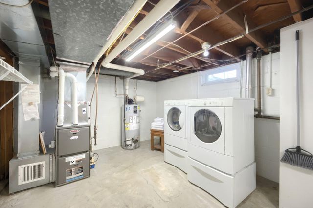 410 DILLER RD, Hanover, PA 17331
