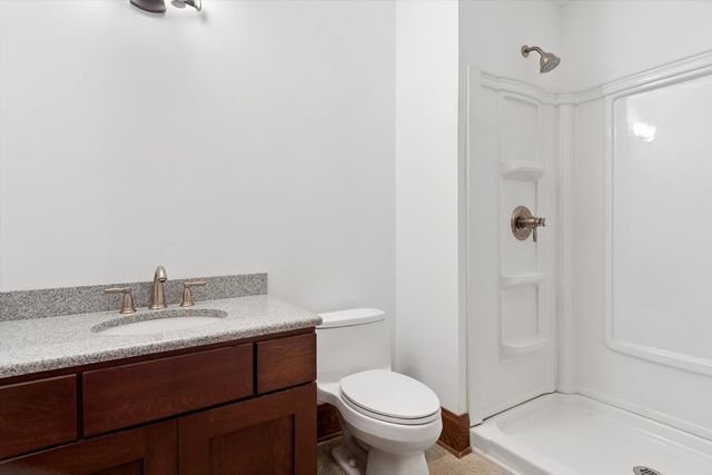 805 N Arlington Heights Road, Itasca, IL 60143