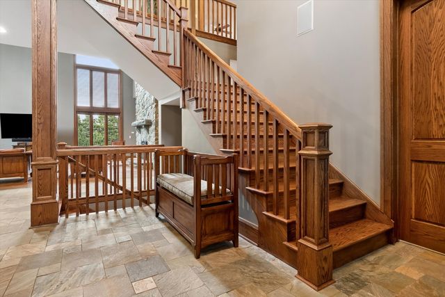 805 N Arlington Heights Road, Itasca, IL 60143