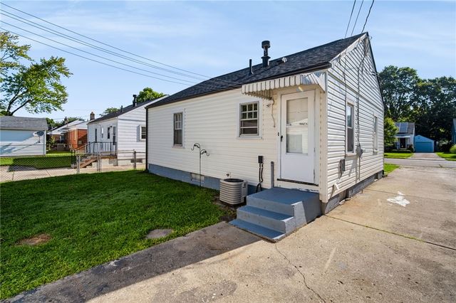 1433 Lamar Drive, Springfield, OH 45504