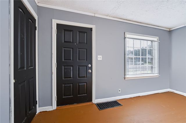 1433 Lamar Drive, Springfield, OH 45504