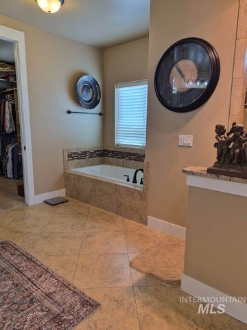 4721 Middlesboro, Caldwell, ID 83607