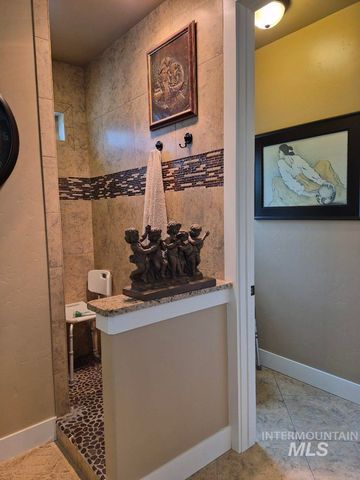 4721 Middlesboro, Caldwell, ID 83607