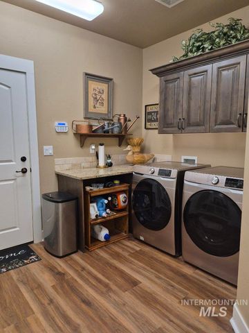4721 Middlesboro, Caldwell, ID 83607
