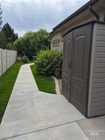 4721 Middlesboro, Caldwell, ID 83607