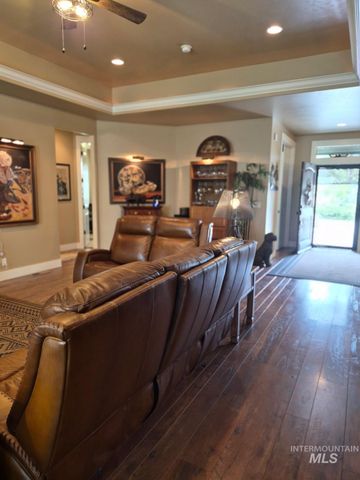 4721 Middlesboro, Caldwell, ID 83607