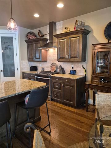 4721 Middlesboro, Caldwell, ID 83607