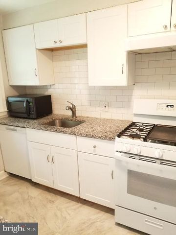 1308 DEANWOOD RD, Parkville, MD 21234