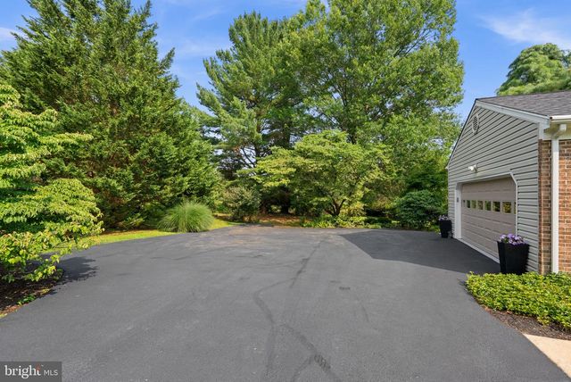 14233 DAY FARM RD, Glenelg, MD 21737