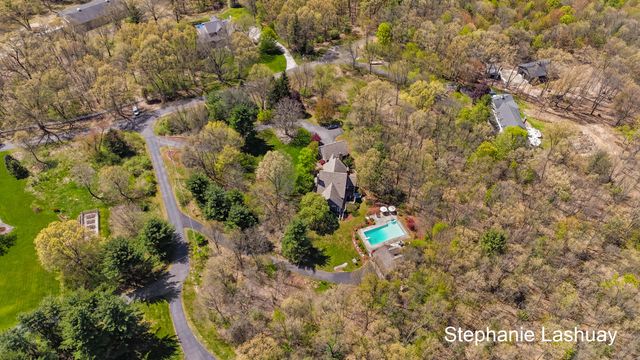 8250 Rum Creek Trail Ne, Cannon Twp, MI 49341