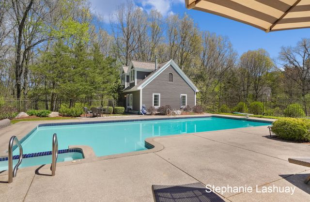8250 Rum Creek Trail Ne, Cannon Twp, MI 49341