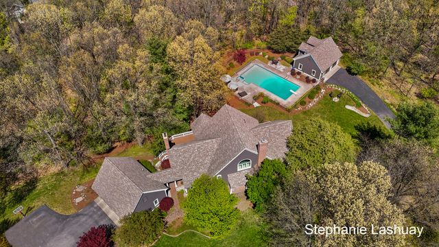 8250 Rum Creek Trail Ne, Cannon Twp, MI 49341