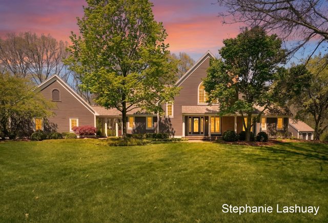 8250 Rum Creek Trail Ne, Cannon Twp, MI 49341
