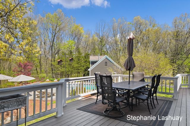 8250 Rum Creek Trail Ne, Cannon Twp, MI 49341