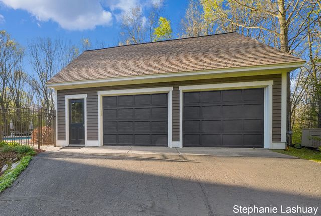 8250 Rum Creek Trail Ne, Cannon Twp, MI 49341