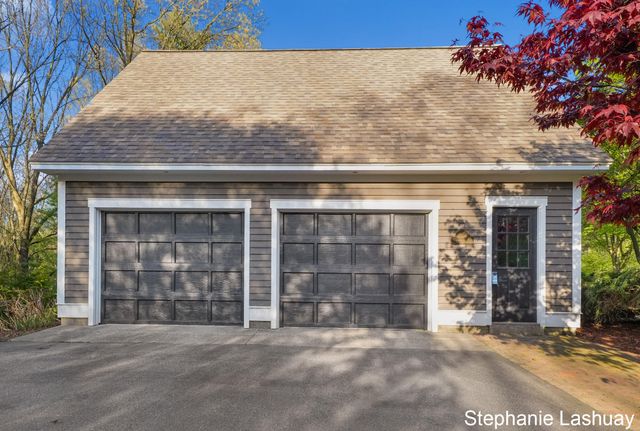 8250 Rum Creek Trail Ne, Cannon Twp, MI 49341