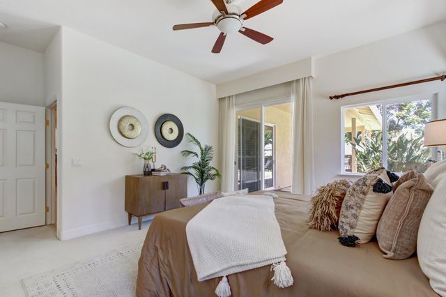 5694 Rolling Oak Dr., Sacramento, CA 95841