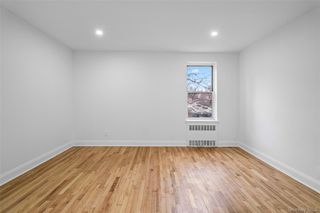 6535 Yellowstone Boulevard 2F, Forest Hills, NY 11375
