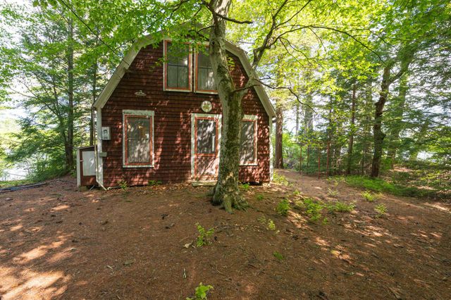 33 Sherene Orchard Road, Meredith, NH 03253