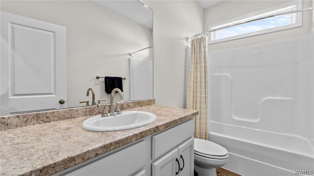 5110 SUMMERFIELD E, Tuscaloosa, AL 35404