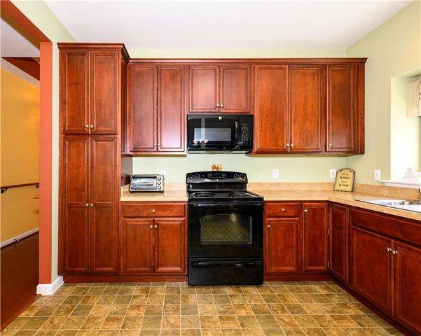 6961 Constitution Drive, Hanover Twp, PA 18017