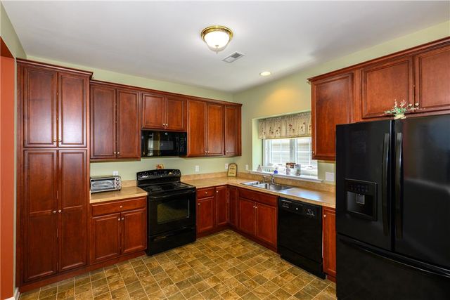 6961 Constitution Drive, Hanover Twp, PA 18017