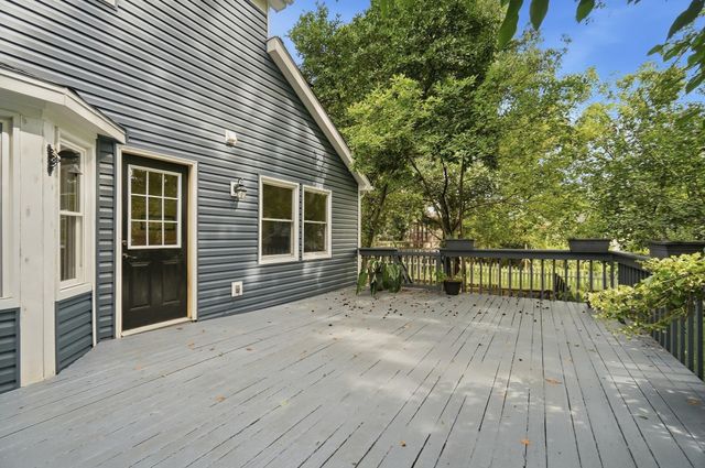 5203 Hickory Grove, Columbus, OH 43214