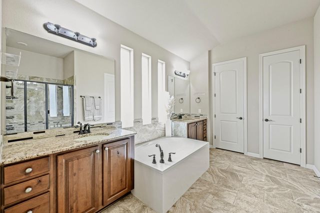 1812 Cantina Sky DR, Leander, TX 78641