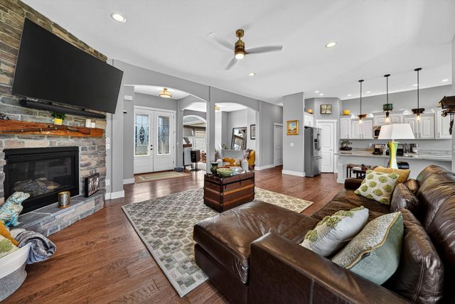 30929 Chadwick Drive, Granger, IN 46530