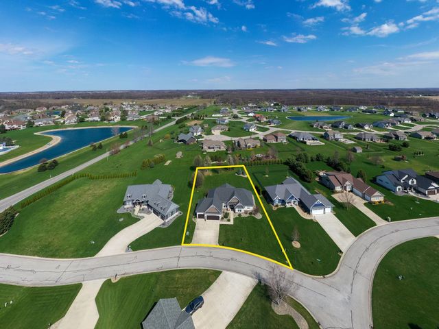 30929 Chadwick Drive, Granger, IN 46530