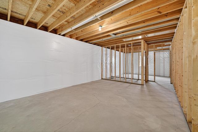 30929 Chadwick Drive, Granger, IN 46530