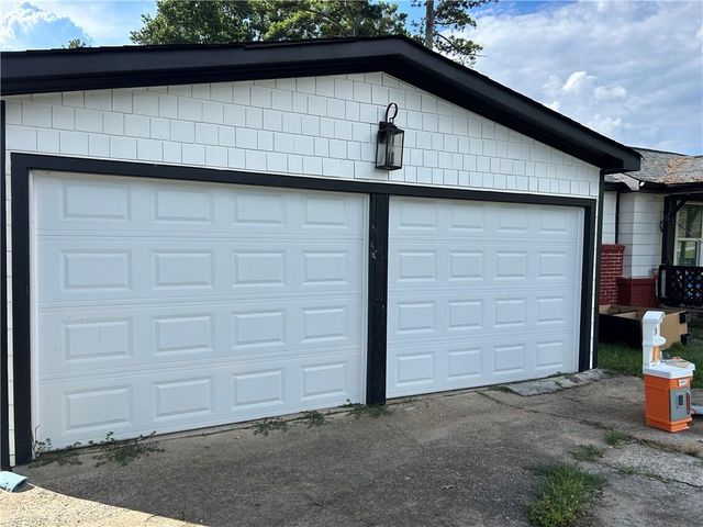 4233 Cantrell Road NW, Acworth, GA 30101