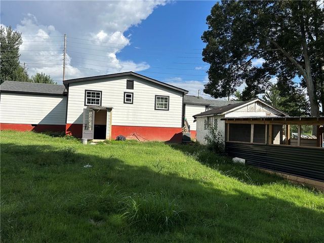 4233 Cantrell Road NW, Acworth, GA 30101