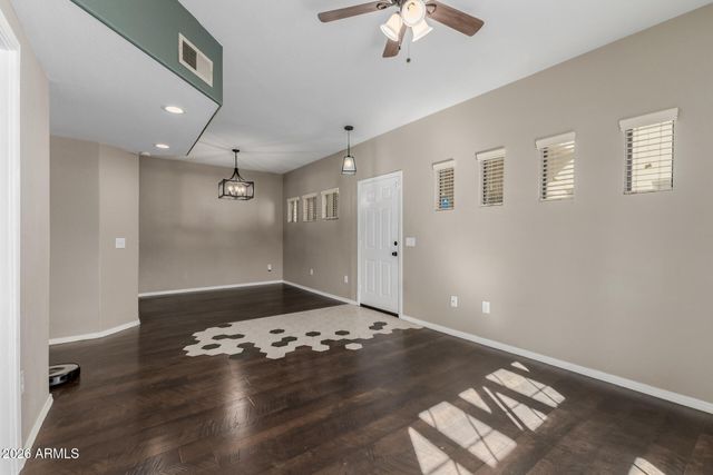 3434 E BASELINE Road 271, Phoenix, AZ 85042