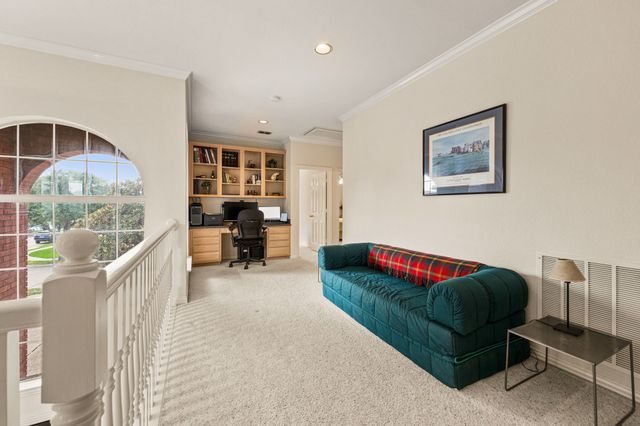 7626 Lakecrest Circle, Irving, TX 75063