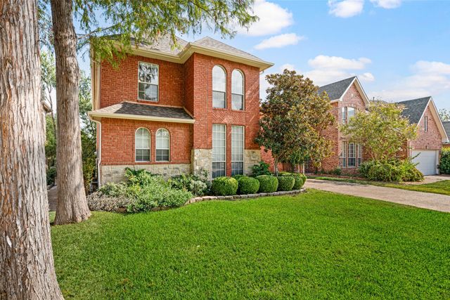 7626 Lakecrest Circle, Irving, TX 75063