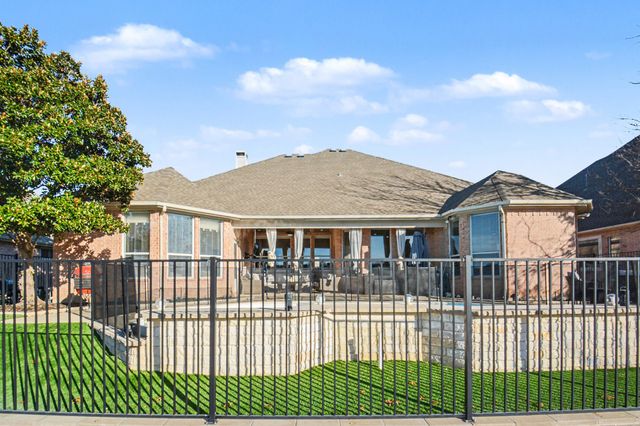 505 Beacon Hill Drive, Coppell, TX 75019