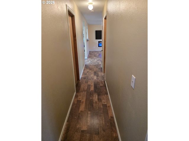 963 CROCKER St, Coos Bay, OR 97420